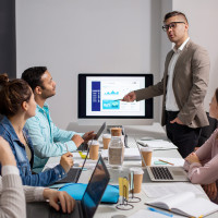 8 примеров использования хранилищ данных DWH