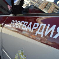 Росгвардейцы задержали гражданина, подозреваемого в нанесении телесных повреждений омичу