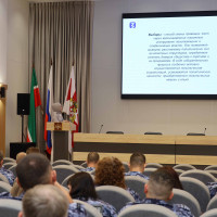 В Казани сотрудники и военнослужащие Росгвардии прослушали просветительскую лекцию общества «Знание»