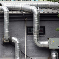 Ошибки при установке вентиляции в частном доме и почему стоит доверить работу профессионалам