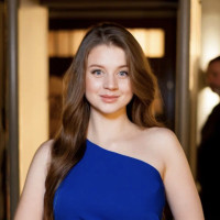 Модели для видеосъёмок: фактор доверия и престижа в коммуникации бренда