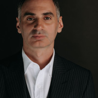 Олег Тонаканян: адвокат, управляющие партнер, шахматист