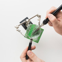 Renesas повышает планку мощности с новым поколением GaN-решений на 650 В