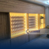 Витрины с подсветкой: почему LED увеличивает продажи на 40% (исследование поведения покупателей)