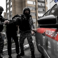 В Набережных Челнах наряд вневедомственной охраны задержал подозреваемого в краже из торгового центра