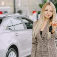 Берем авто напрокат в России: как не переплатить и избежать подводных камней