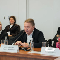 Основатель ГК «Хоссер» Сергей Фурманчук представил человекоцентричный подход в архитектуре здравоохранения на ПМФЗ-2025