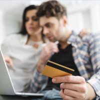 Кредитование в России 2025: почему растут долги и как взять кредит с низкой ставкой