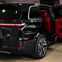 Lixiang L9 Ultra 2025: взгляд на обновленный флагманский гибрид