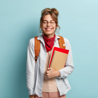 Топ сайтов для заказа ВКР: рейтинг и советы по выбору