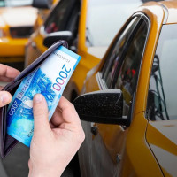 Такси по цене бизнес-класса: почему Москва больше не может себе позволить дешевые поездки