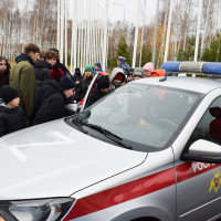 В Казани сотрудники вневедомственной охраны Росгвардии встретились с участниками «Гвардейской смены»