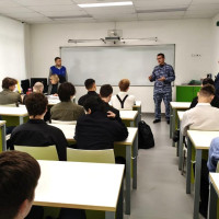 В Казани сотрудники вневедомственной охраны рассказали студентам техникума о деятельности ведомства