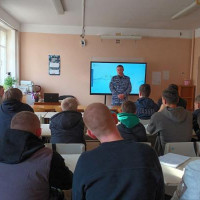 Студенты Омска познакомились с возможностями службы в Росгвардии