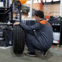 Траты автомобилистов перед зимним сезоном уже превысили 25,4 млрд руб