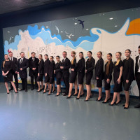 Промо-модели против промоутеров: в чём разница и кого выбрать?