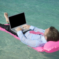 Удаленка 3.0: как легально и безопасно нанимать сотрудников за границей