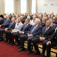 В Самаре руководитель регионального управления Росгвардии принял участие в праздновании Дня сотрудника ОВД