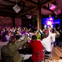 Новогодний MICE: ценник от 10 000 рублей на человека