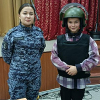 Росгвардия провела мастер-класс по безопасности для школьников в Омской области