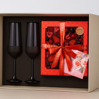 Корпоративные подарки на 8 Марта: актуальное руководство для 2026 года