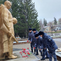 В Татарстане сотрудники Росгвардии приняли участие в памятных мероприятиях, посвященных Дню Неизвестного Солдата