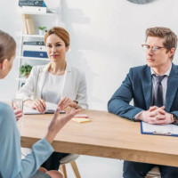 Почему компании создают вакансии, но туда никого не принимают?