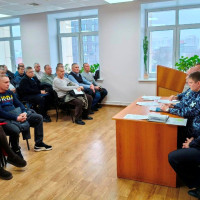 Безопасность в новогодние праздники: в Ульяновске представители Росгвардии и ЧОП провели рабочее совещание