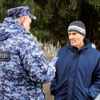 В Херсонской области росгвардейцы провели профилактическую акцию «Безопасный Новый год»