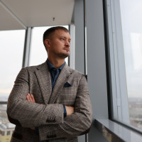 Компенсация за покупку школьной формы: кому положены выплаты и как оформить в 2026 году