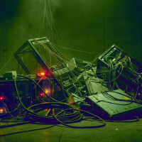 Микросервисы — не серебряная пуля. Когда старый-добрый монолит — лучшее решение