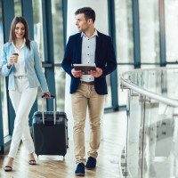 Итоги 2025 года: зарубежных командировок стало больше на 32%,  внутренние – снизились на 11%