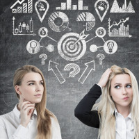 Почему бизнесу не стоит выбирать между таргетом и контекстом (и что делать вместо этого)