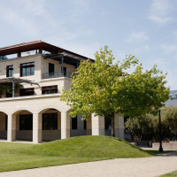 Как работает инвестиционный фонд Стэнфорда