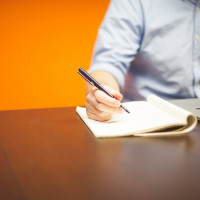 Высокие траты в рабочие дни стали причиной недовольства россиян