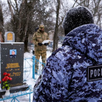 В Херсонской области росгвардейцы почтили память героев Сталинградской битвы