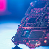 Гибридный наноматериал для быстрой и защищенной электроники: российский научный прорыв