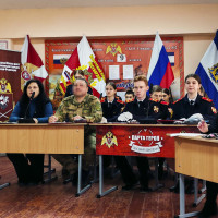 В Херсонской области росгвардейцы объединили кадет двух регионов в преддверии знаковых дат