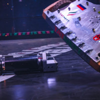 Робот «Буревестник» из Москвы участвует в чемпионате «Битва роботов»