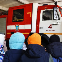 Дети росгвардейцев посетили музейно-выставочный центр ГУ МЧС России по Республике Татарстан