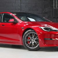 Дальнобойные чемпионы: 10 электромобилей 2025 года, которые не боятся длинных дорог