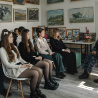 Росгвардейцы рассказали геническим школьникам о службе и защите людей