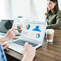 Можно ли получать B2B-лиды через таргет: реальные сценарии