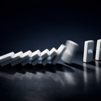 Почему AI-агент работает на демо и ломается в production: математика, которую знает инвестор, но не знает фаундер