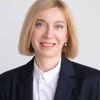 В чем ловушка продаж на маркетплейсах? Почему реклама площадок съедает всю прибыль?