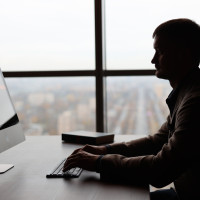 Могут ли приставы списывать пенсию и в каком размере