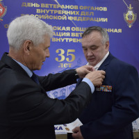 В Казани ветераны вневедомственной охраны Росгвардии приняли участие в мероприятии, посвященном 35-летию создания ветеранской организации МВД