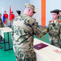 В Херсонской области ученики подшефного класса Росгвардии пополнили ряды «Юнармии»