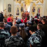 В Казани сотрудники Росгвардии приняли участие в богослужении в День памяти великомученика и Победоносца Георгия