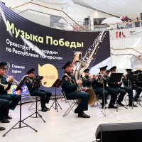 Военный оркестр казанского полка Росгвардии принял участие в акции «Музыка Победы»